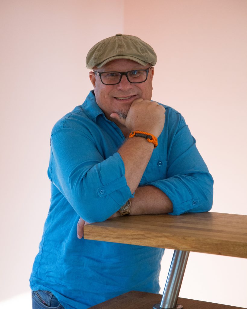 Bild på en glad HobbE